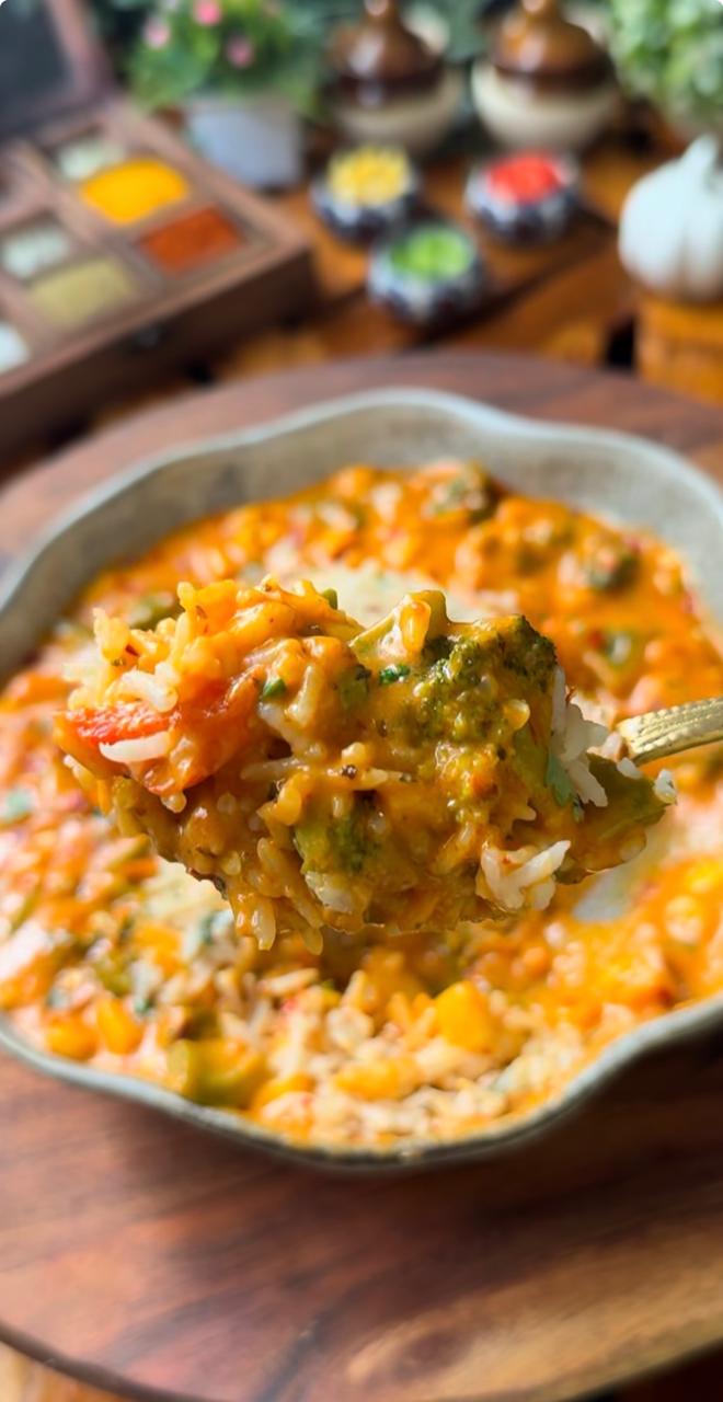 Rice dish served fresh at the table